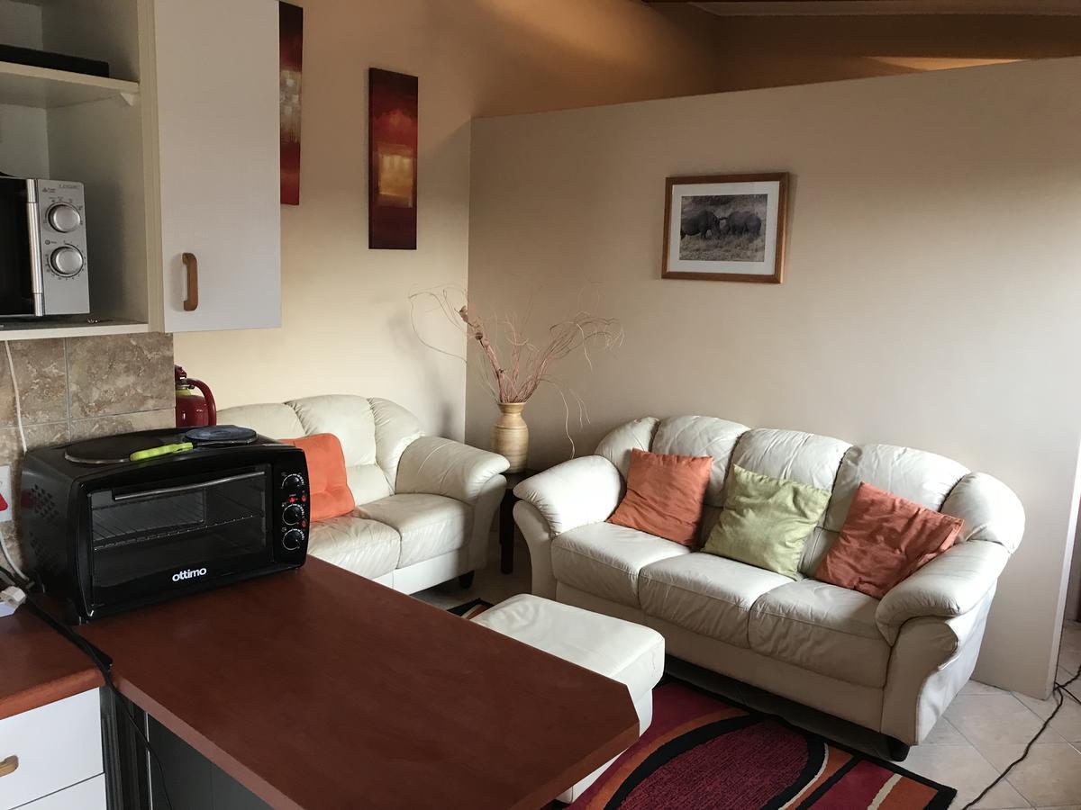 Cheetah Lodge Guest House هارتينبوس المظهر الخارجي الصورة